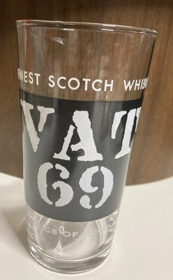 VAT 69 Finest SCOTCH Whisky Bar Glass - Image 1 of 3