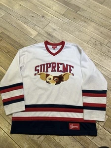Size L - Supreme GREMLINS JERSEY Gizmo White - Picture 1 of 5
