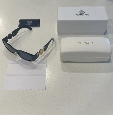 Versace Unisex black Sunglasses white case 0VE4361 GB1/87 53mm - Image 1 of 4