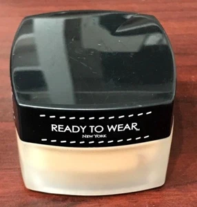 Ready To Wear - Aqua Creme feuchtigkeitsspendende Foundation ~ MEDIUM - 1oz  - Bild 1 von 3