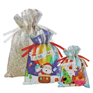 Bolsas de regalo de Navidad y cinta de tirar con cordón diseños surtidos PACK DE 3 - Imagen 1 de 4