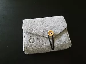 doTERRA Softshell Carrying Case Essential Oils Roller Bottles Gray Felt - Picture 1 of 7
