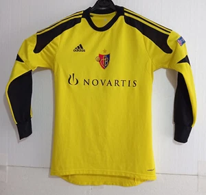 FC Basilea 1893 Camiseta deportiva n.o 18 Adidas manga larga 2013 amarilla - Imagen 1 de 12