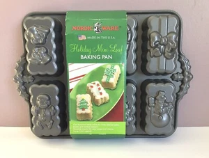 Nordic Ware Neu Urlaub/Weihnachten 8 Mini Laib Backform Neu Aluminiumguss USA - Bild 1 von 6