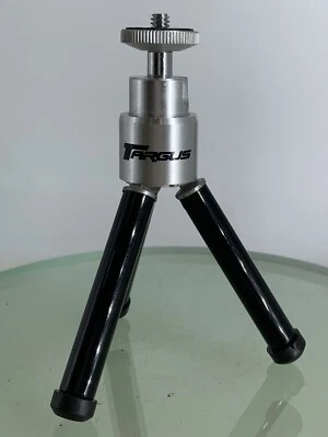 Targus 6-Inch Aluminium Table Top Tripod + Good Condition - 151 - Image 1 of 4