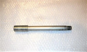 ASSE PERNO RUOTA ANTERIORE SUZUKI GSR 600 2006 2011 GSR 750 2011 2014  - Picture 1 of 2