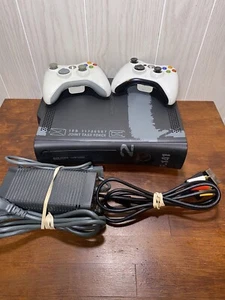 Xbox 360 Call Of Duty: Modern Warfare 2 Limited Edition Console Bundle 250GB - Picture 1 of 18