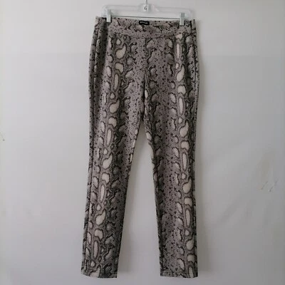 Pantalón recto Bebe para mujer gris tiro medio cintura elástica estampado serpiente talla grande Foto 1 de 4