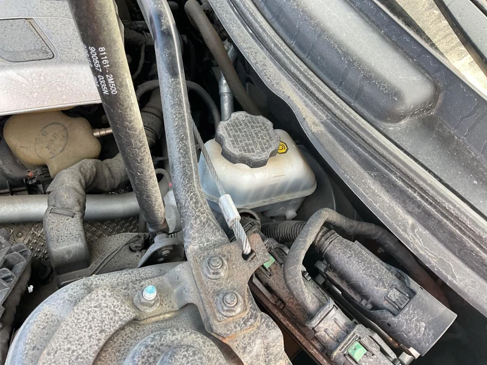 Cilindro maestro de freno cupé para 09-16 GENESIS 2196725 Foto 1 de 1