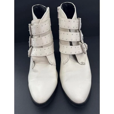 Botines Madden Girl Blancos Sorority Initiation Rush Tacón Bloque Talla 8M Foto 1 de 4