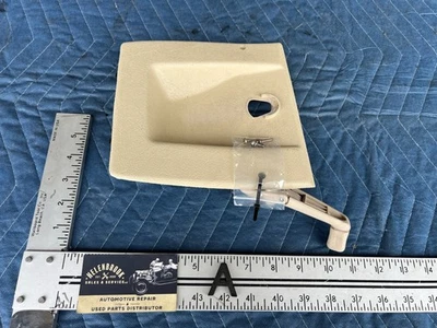 1989-1995 Volvo 740 940 Sedan Sunroof Crank Control & Trim Beige OEM #3657EM - Image 1 of 4