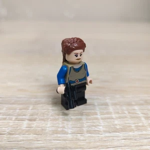 Lego Star Wars 7961 Padme Naberrie Minifigure SW0324 1F - Picture 1 of 4