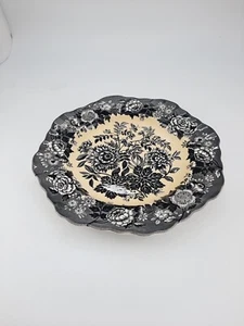 Spode Archive Collection Jasmine Black Yellow White Scalloped 9.5” Plate - Picture 1 of 11