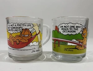 2 tazas de vidrio vintage Garfield Odie de McDonalds taza de café promocional 1978 - Imagen 1 de 5