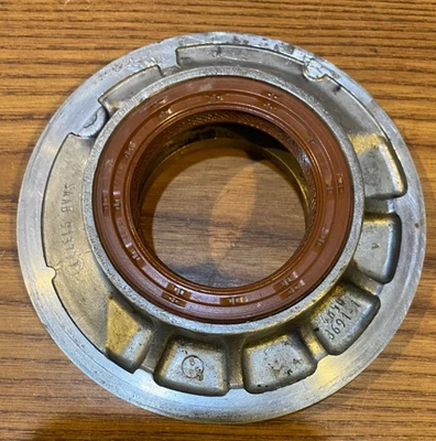 Корпус масляного насоса Saab 900, 9-3 и 9-5 - Изображение 1 из 4