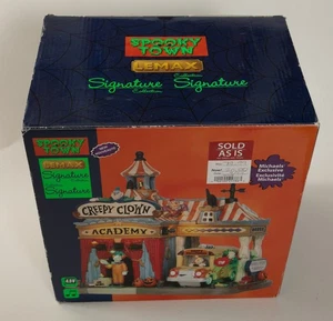 Lemax Spooky Town (UX2/JSF6) Creepy Clown Academy 2015 55905 Halloween - Picture 1 of 23
