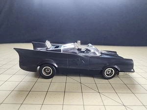 1966 Mattel Switch N Go Batman und Robin Batmobile Auto - Bild 1 von 8