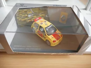 Universal Hobbies Renault Sport Clio Trophy #45 F. Navarrete on 1:43 in Box - Imagen 1 de 2