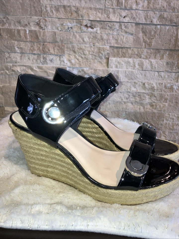 Sandalias cuñas alpargata charol negro Nine West Ezybrezyo talla 8 Foto 1 de 4
