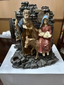 Vintage Nativity Votive Scene with Candle Holder Heavy Resin /Wood Sculpture - Picture 1 of 8