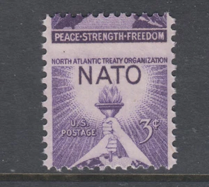 US Sc 1008 MNH. 1952 3c violet NATO commemorative, horizontal MISPERF - Picture 1 of 1