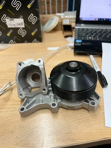Airtex Water Pump BMW 3 Series 4 Series 5 Series X1 X3 1976 2004-2011 320D G4-5 - Picture 1 of 3