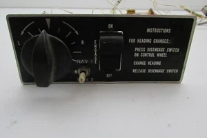 Piper Cherokee Arrow PA-28R AutoFlite Trim Control Panel -- 487-901 -- 1967 - Picture 1 of 10