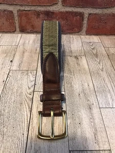 Vineyard Vines Adult 34” Belt Brass Buckle Summer Belt with Waves - Picture 1 of 4