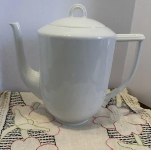 RARO Bernardaud Limoges Nereides Blanco 8 Tazas Café Té Servidor Olla Francia - 7” - Imagen 1 de 14