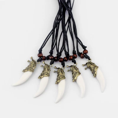 12 peças colar amuleto pingente dentes resina liga óssea iaque falso cabeça de lobo - Imagem 1 de 4