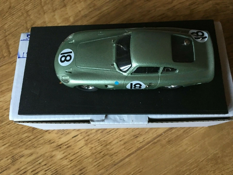 1/43-й МЕТАЛЛИЧЕСКИЙ РУЧНОЙ СБОРКИ SMTS ASTON MARTIN P215 1963 LEMANS P HILL/L BIANCHI - Изображение 1 из 1