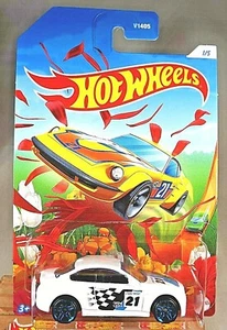 2021 Hot Wheels Kroger Spring Series 1/5 2016 BMW M2 White w/Blue Pr5 Spoke Whls - Picture 1 of 5
