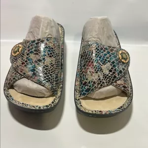 Alegria Leather Printed Sandals with Slip-On Design and Intricate Pattern Kylee - Picture 1 of 5