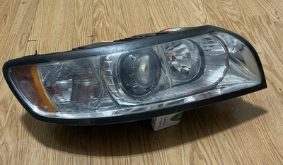 08-11 Volvo S40 V50 Right RH Passenger Side Xenon HID Headlight Lamp w/ Aiming - Image 1 of 4