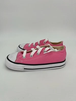 Converse Chuck Taylor All Star Shoes Toddler Size 9 Pink Low Top Canvas Sneakers - Image 1 of 4
