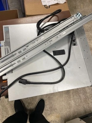 Dell Poweredge r340 Server, with Intel Xeon E-2134 3.5GHz, 8 slots (no Drives) - Image 1 of 4