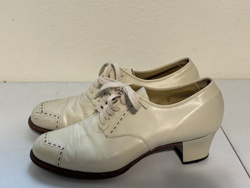 OFF WHITE Scarpe eleganti stringate vintage a piedi nudi Freedom Off bianche donna