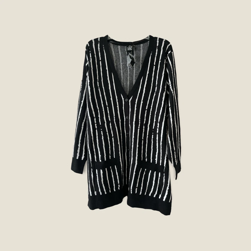 Cárdigan Suéter Torrid Pesadilla Antes de Navidad Jack Skellington talla 6 6X Nuevo Foto 1 de 1