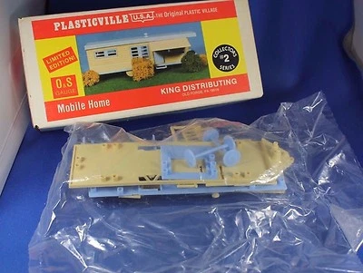 O/S - Plasticville King Dist. - #0400 Mobile Home - Blue/cream- Sealed Bag  - Image 1 of 4