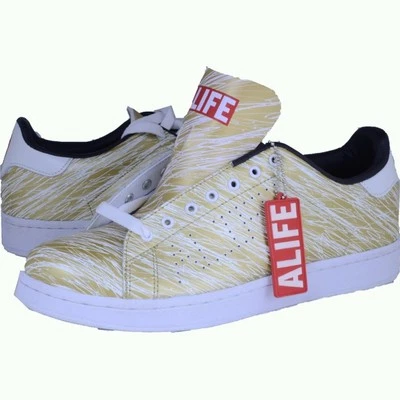 Кроссовки спортивные ALIFE Scribble Cup Barneys золотистые/белые размер 8 новые - Изображение 1 из 3