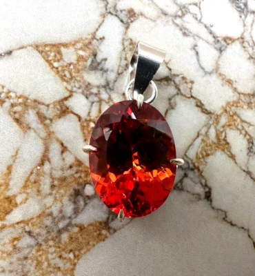 Colgante de plata maciza 925 con piedras preciosas sueltas de zafiro naranja natural certificado 32 quilates Foto 1 de 4