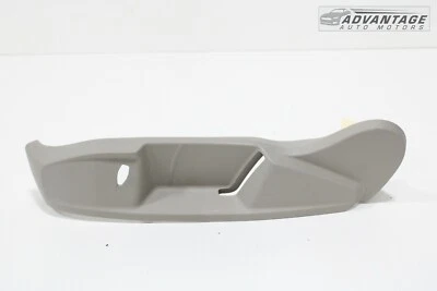 Volkswagen Golf Alltrack 2017-2019 asiento delantero izquierdo cubierta exterior panel de moldura OEM Foto 1 de 4