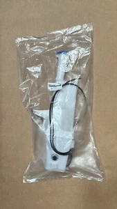 Genuine Windshield Water Reservoir Seltos 2021-2024 Water Bottle Tank Motor Cap - Picture 1 of 5