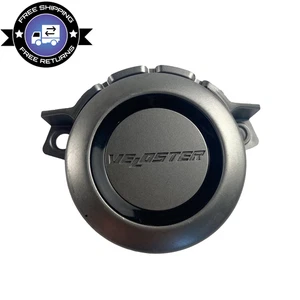 Hyundai Veloster 2012-2016 tablero central emblema moldura logotipo 84725-2V000 OEM gris - Imagen 1 de 6