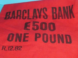 Geldtragetasche für Pfund Münzen 1982 bekannte Bank gebraucht kaum benutzt. - Bild 1 von 5