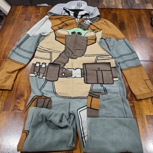 Star Wars The Mandalorian Grogu Plüsch Einteiler Pyjama Anzug Kapuze Erwachsene Small - Bild 1 von 5