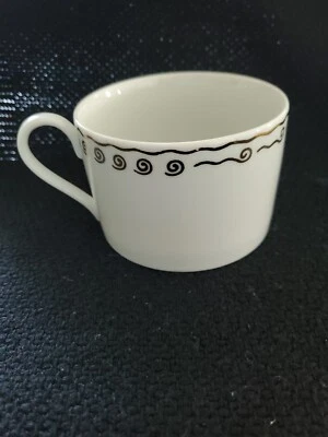 Pottery Barn Nile - Coffee Cup (White and Gold) - Image 1 of 4