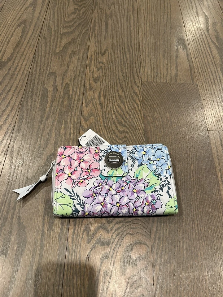 Vera Bradley Lisbon Medallion RFID Turnlock Zip-around Clutch Wallet