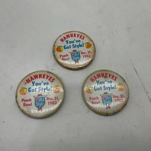 Vintage 1982 NCAA Iowa Hawkeyes Old Style Logo Buttons Peach Bowl Lot Of 3 - Picture 1 of 6