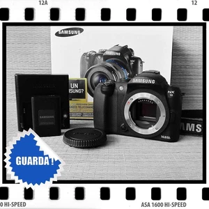 SAMSUNG NX-10 - MIRRORLESS TOP DI GAMMA - Foto 1 di 12